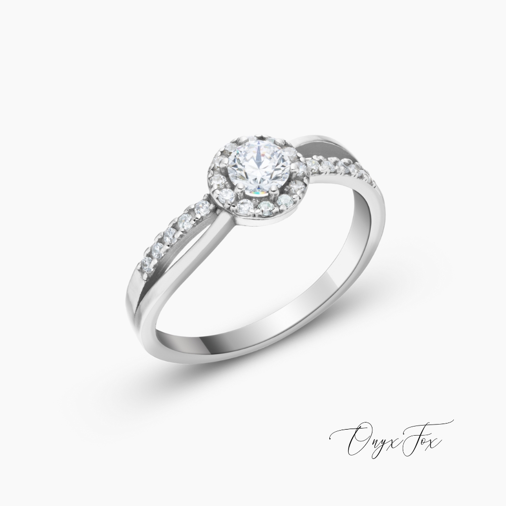 luxusní stříbrný zásnubní prsten se zirkony