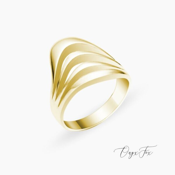 Alma zlatý prsten šperky onyx fox z úhlu