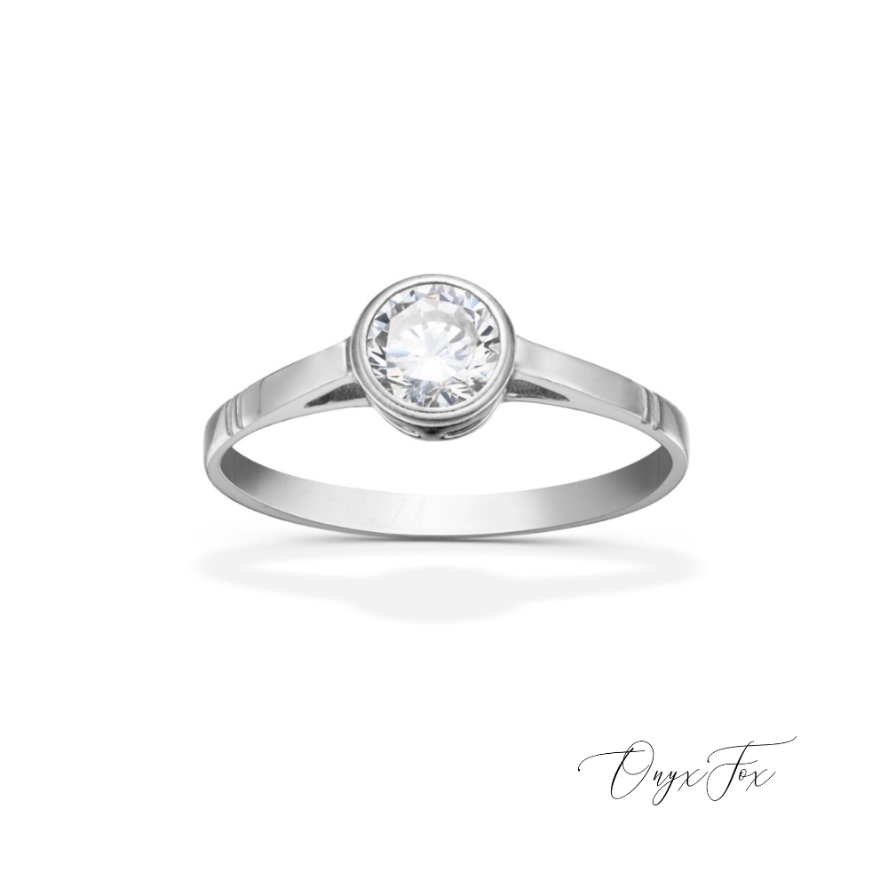 Freya stříbrný zásnubní prsten bílé zlato šperky onyx fox zezhora