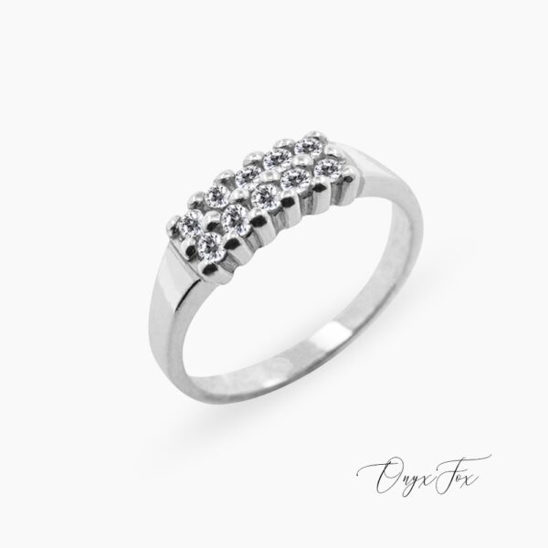Olivia stříbrný prsten šperky onyx fox z úhlu